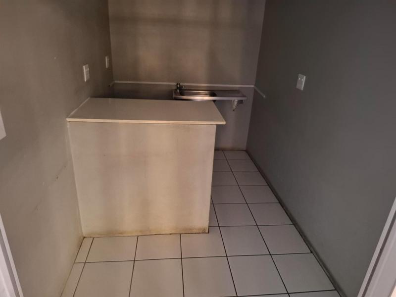 Commercial Property for Sale in Killarney Industria Western Cape